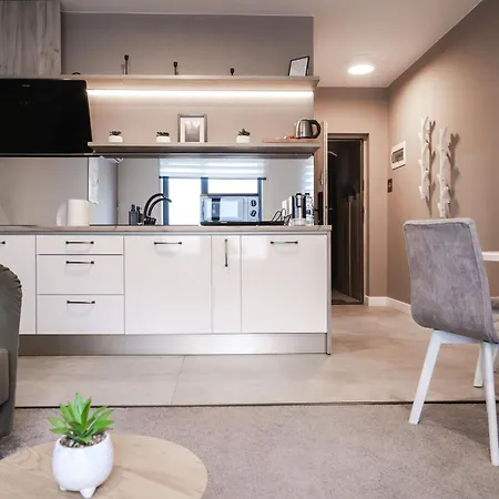 Gavas Modern Apartment