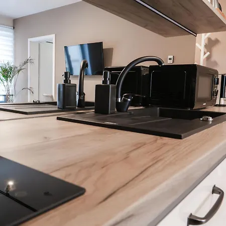 Gavas Modern Apartment