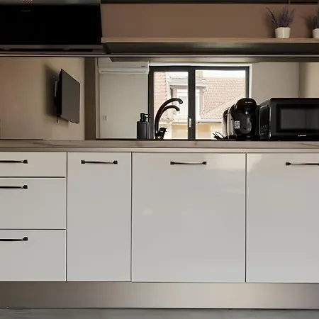 Gavas Modern Apartment Cluj-Napoca