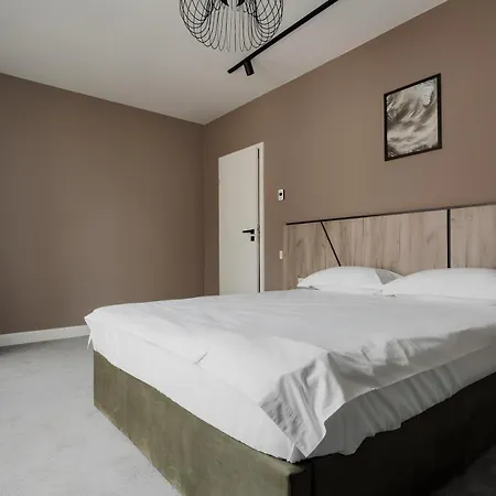 Gavas Modern *